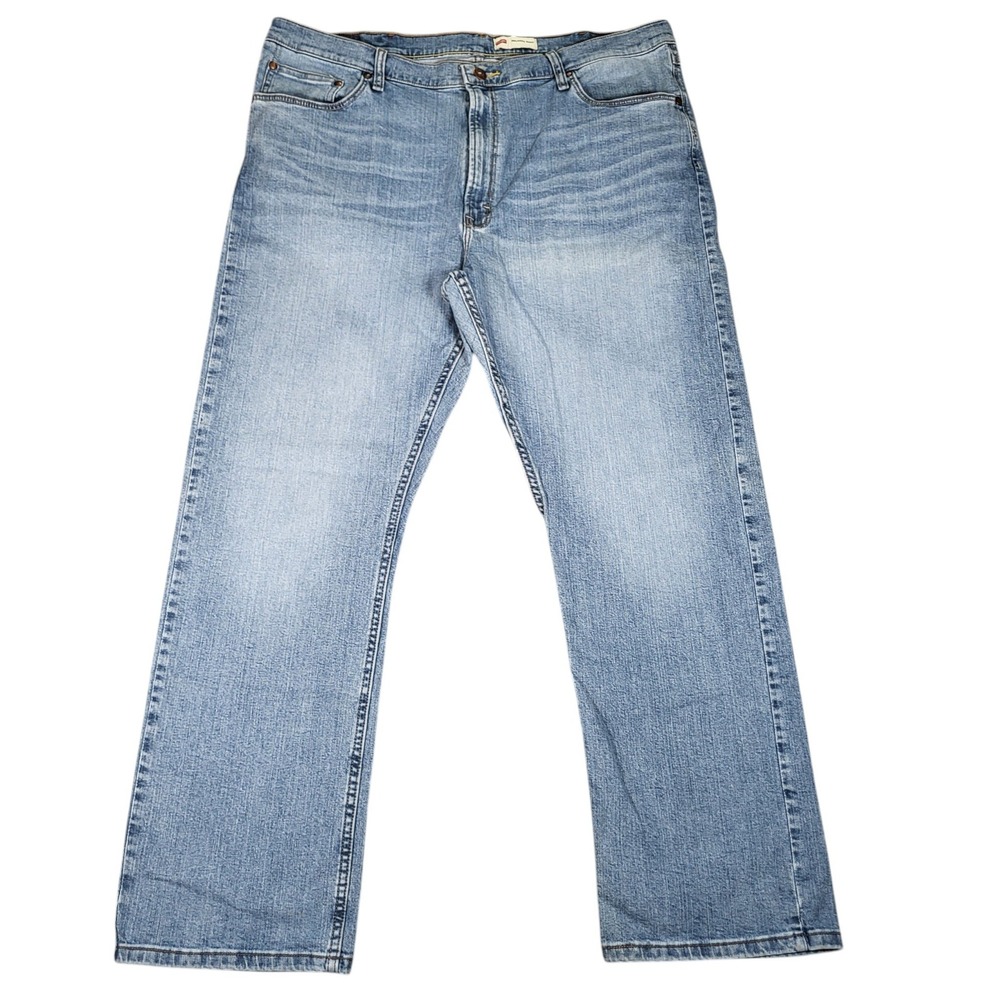 Wrangler Jeans Mens 42x32 (Fits 41x32) Relaxed Boot Light Wash Denim